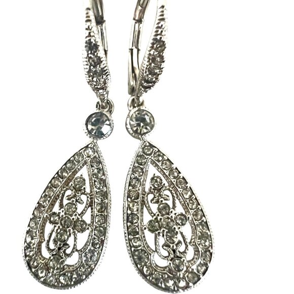 Napoli Teardrop Dangle Earrings filigree Fleur-de-lis Motif Crystals Silver-tone - Picture 1 of 7